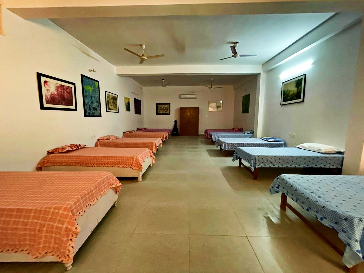 Niv Dorm 1